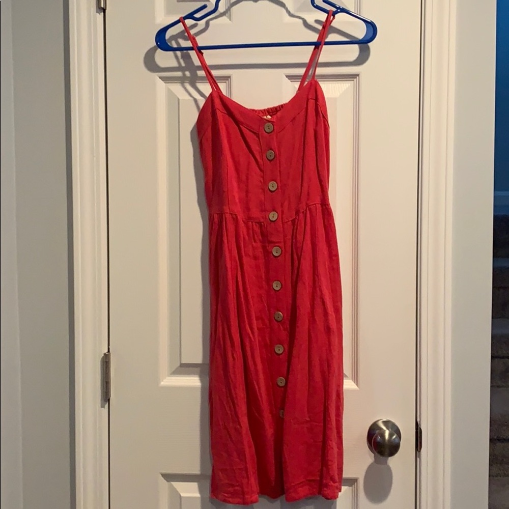Universal thread dress with pockets